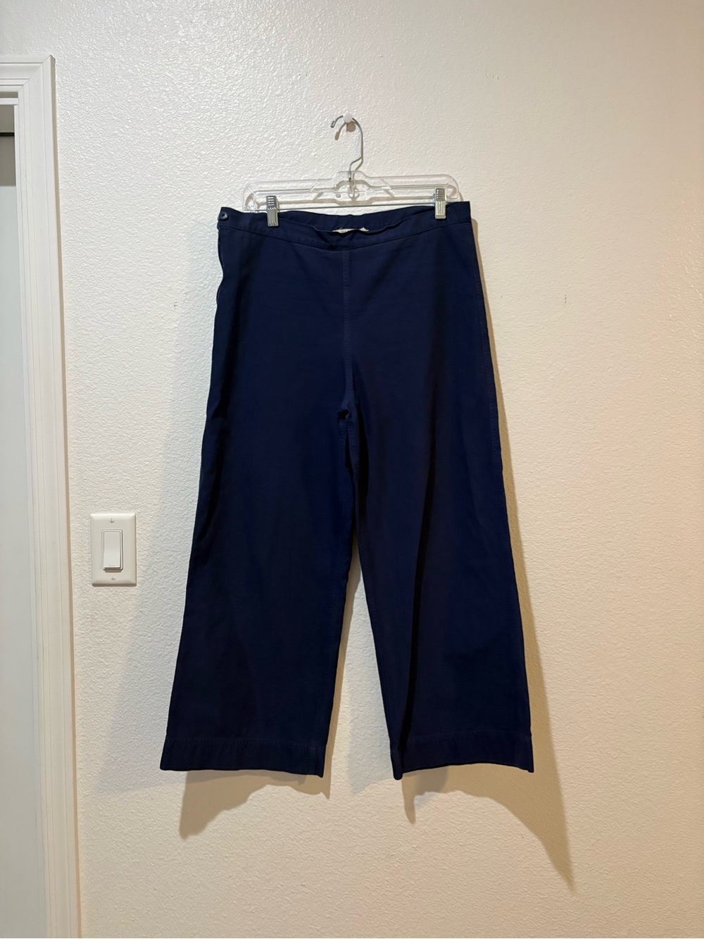 Ali Golden M Women's Navy Wide-Leg Pants